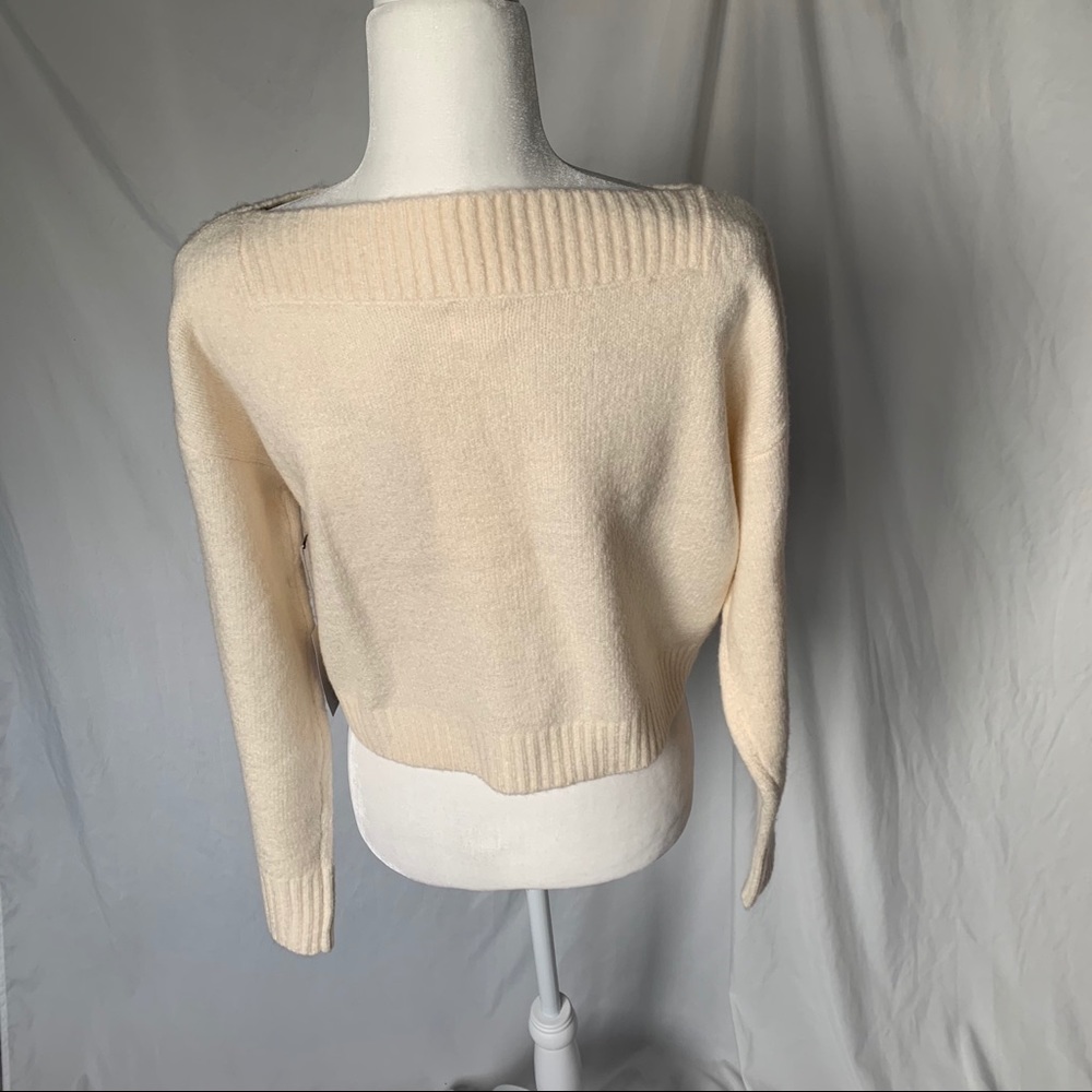 NWT O&O Cropped Sweater - Picture 3 of 4